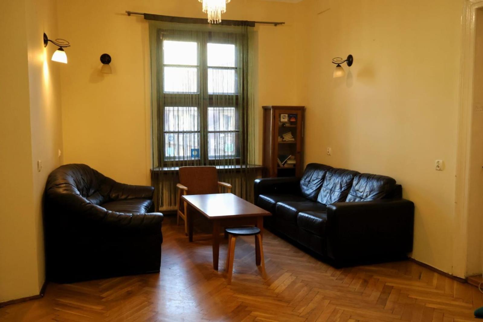 50 People Apartment Krakow Bagian luar foto